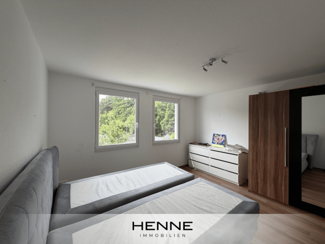 Schlafzimmer (OG)